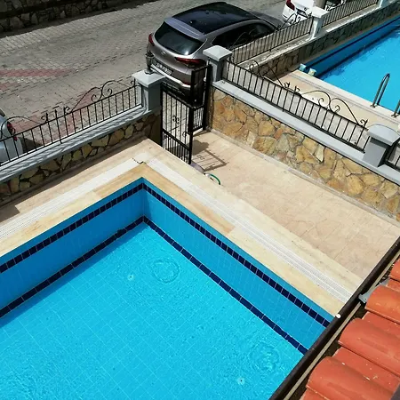 Lighthouse Lilia Vilă