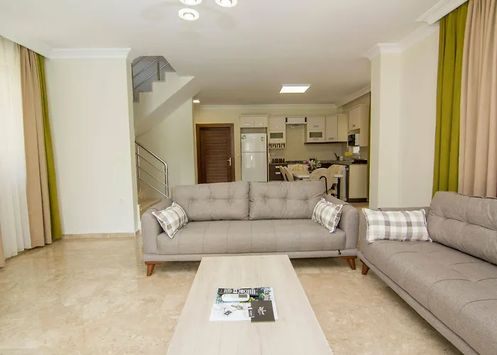 Lighthouse Lilia 费特希耶