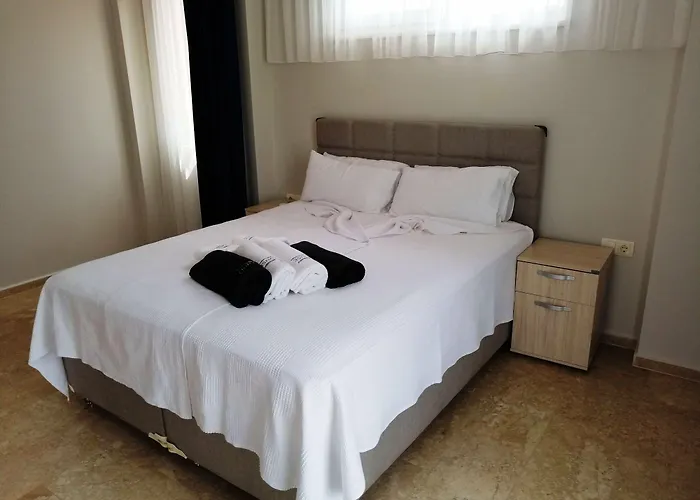 Lighthouse Lilia 费特希耶